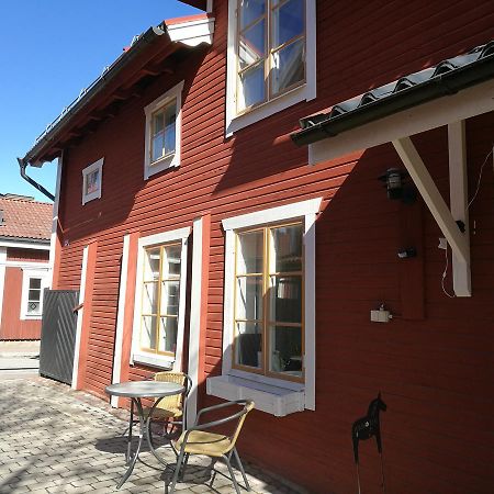 Kopparstugans Bed & Breakfast Falun Bagian luar foto