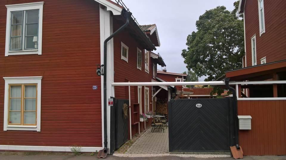 Kopparstugans Bed & Breakfast Falun Bagian luar foto