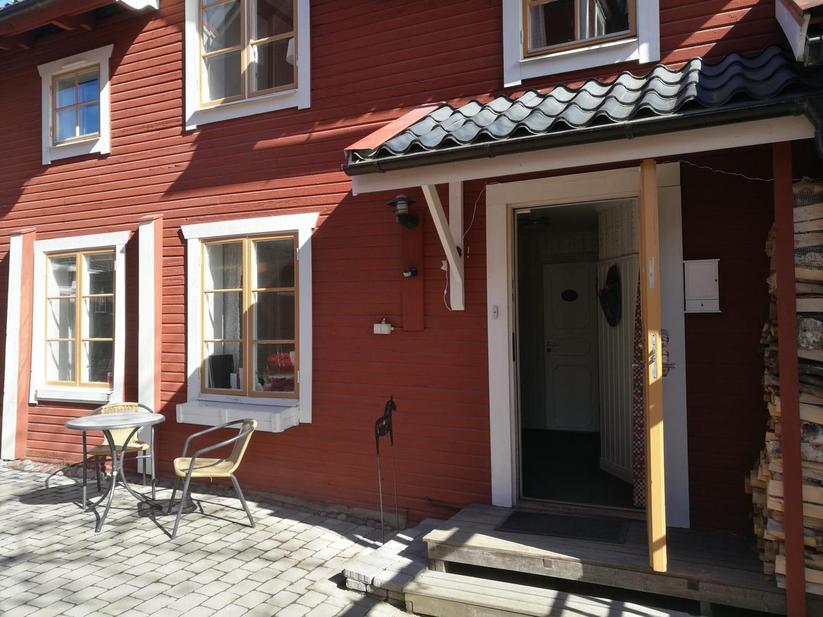 Kopparstugans Bed & Breakfast Falun Bagian luar foto